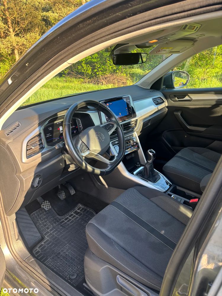 Volkswagen T-Roc 1.5 TSI Life - 15