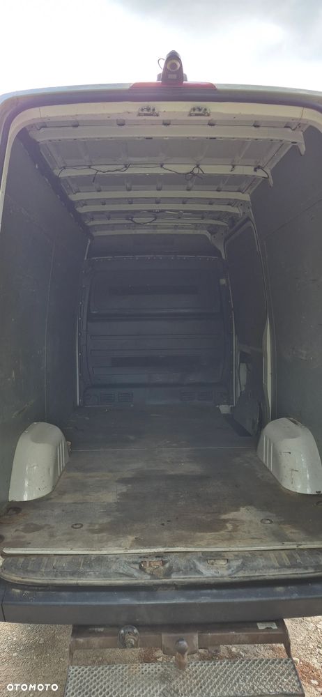 Volkswagen CRAFTER - 13