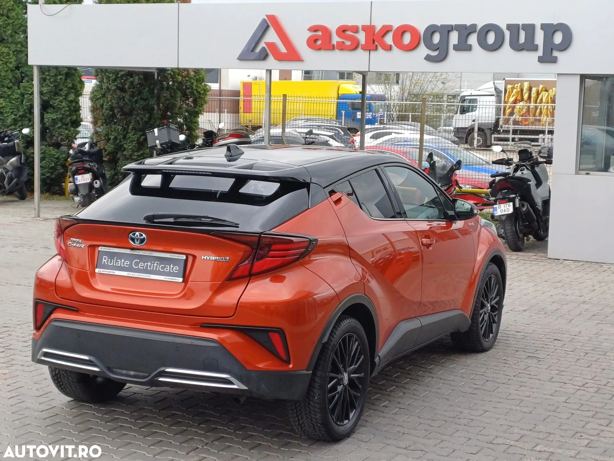 Toyota C-HR 2.0 HSD 184 CP 4x2 CVT Classy Bi-Tone - 4