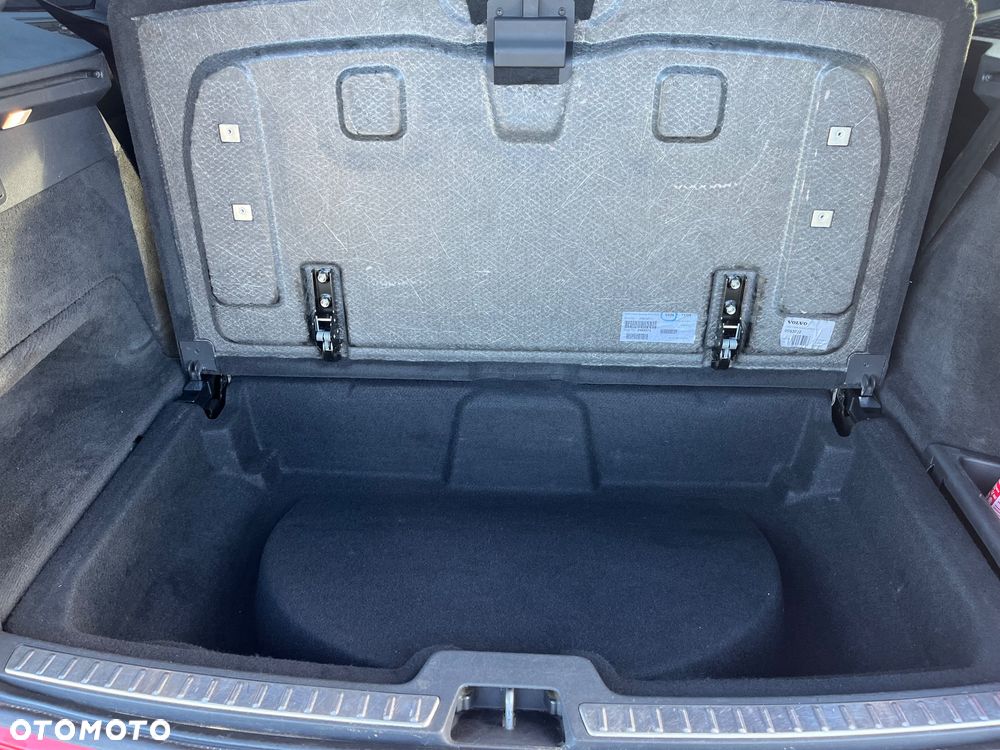 Volvo XC 90 T6 AWD R-Design - 20