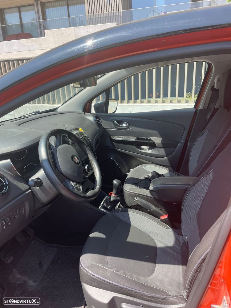Renault Captur - 10