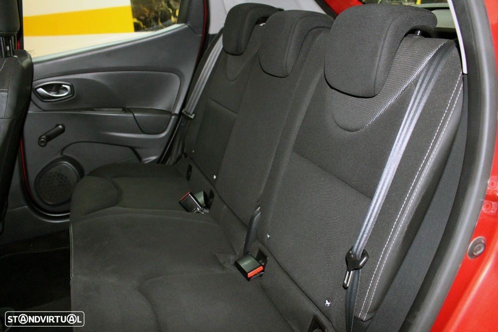 Renault Clio 1.5 dCi Dynamique S - 36