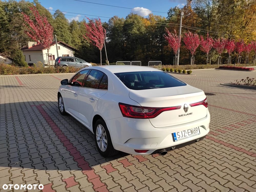 Renault Megane 1.6 SCe Limited - 4