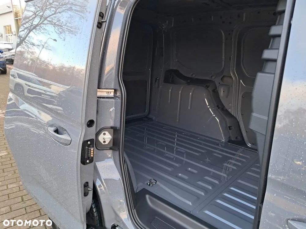 Volkswagen Caddy - 8