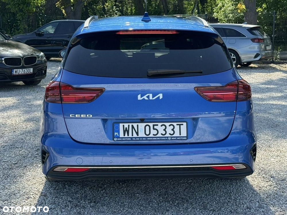 Kia Ceed - 4