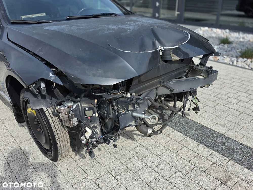 Volvo V90 D5 AWD Inscription - 33
