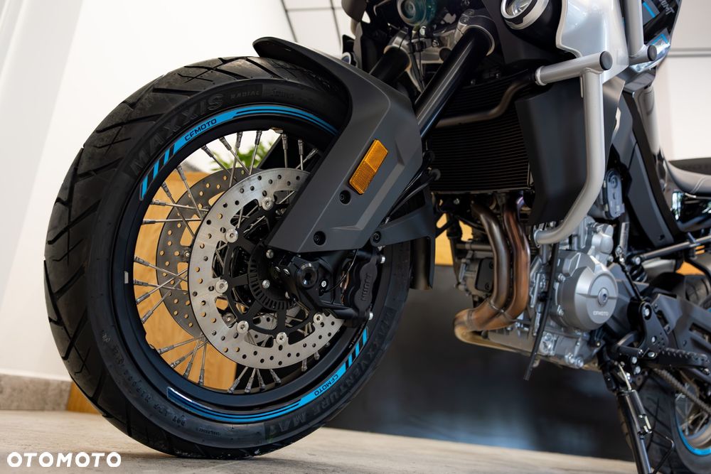 CFMoto 800MT Sport - 9