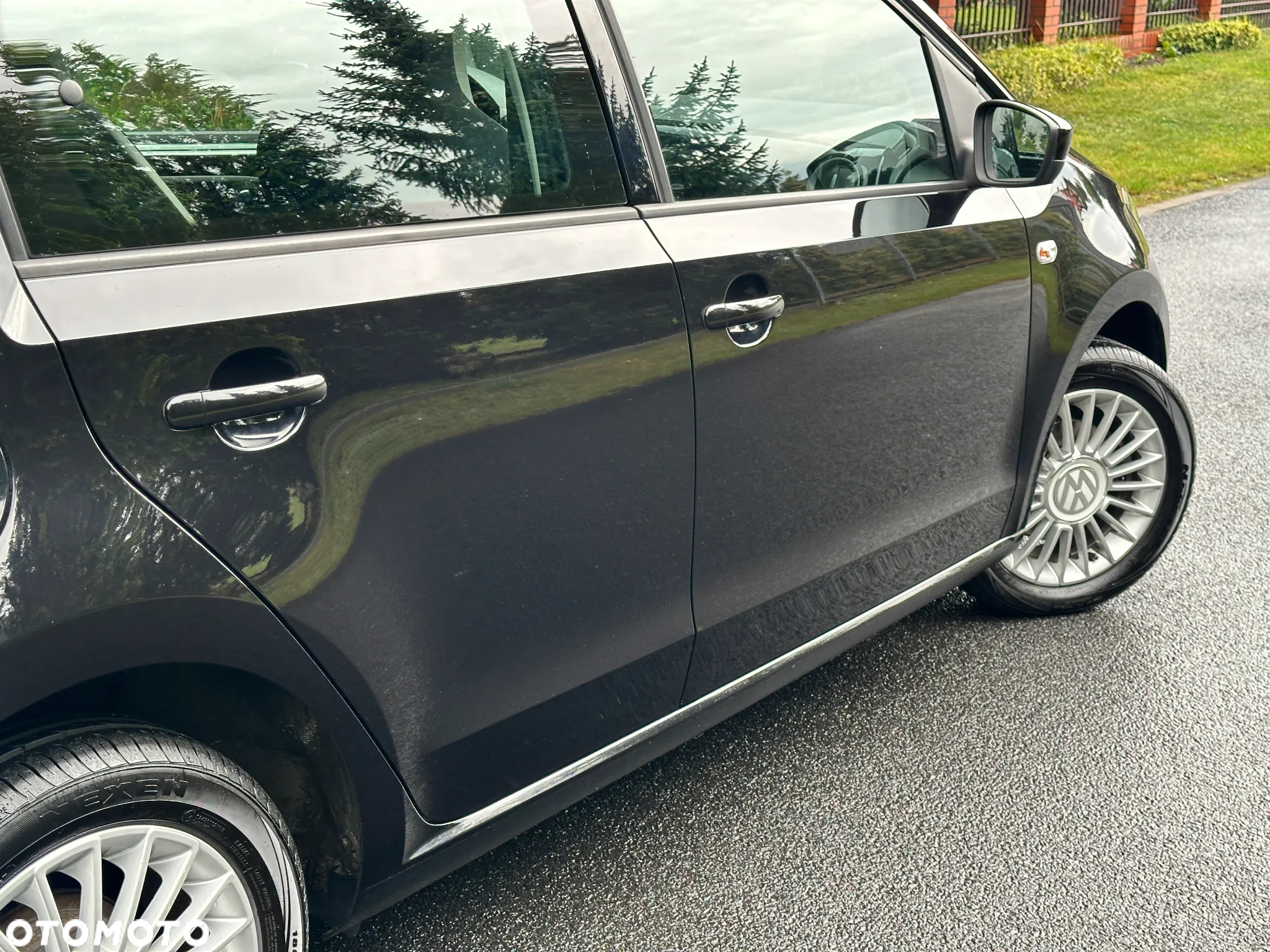 Volkswagen up! BlueMotion Technology high - 14