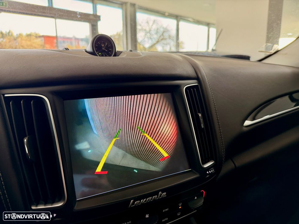 Maserati Levante - 26