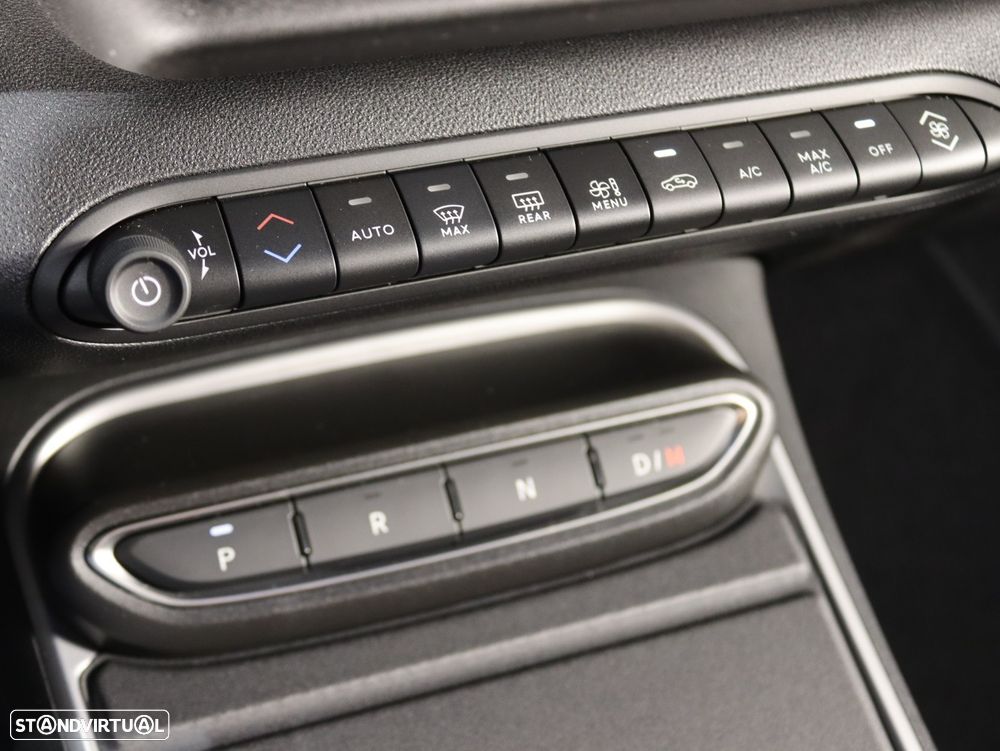 Jeep Avenger 1.2 e-Hybrid Altitude DCT - 24