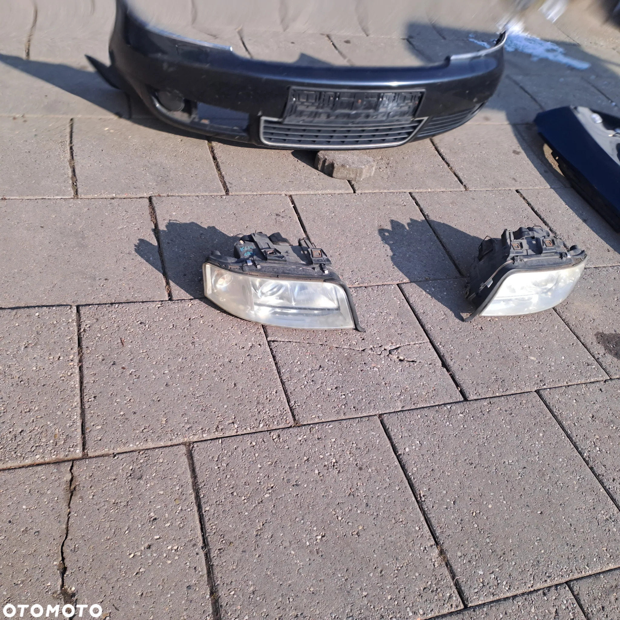 Audi A6 C5 FL zderzak przedni pod Xenon spryski kod lakieru LZ9W - 2