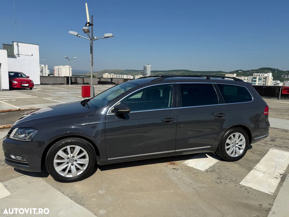 Volkswagen Passat 2.0 TDI BlueMotion Technology Exclusive - 4