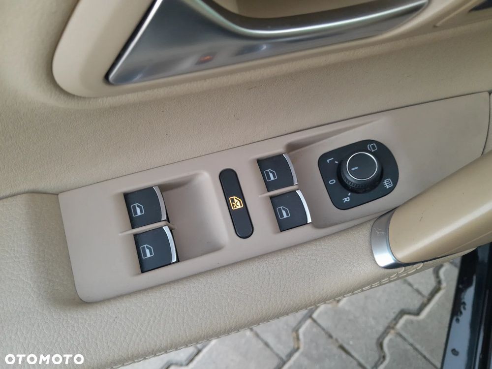 Volkswagen CC 2.0 TDI BlueMotion Technology DSG - 9