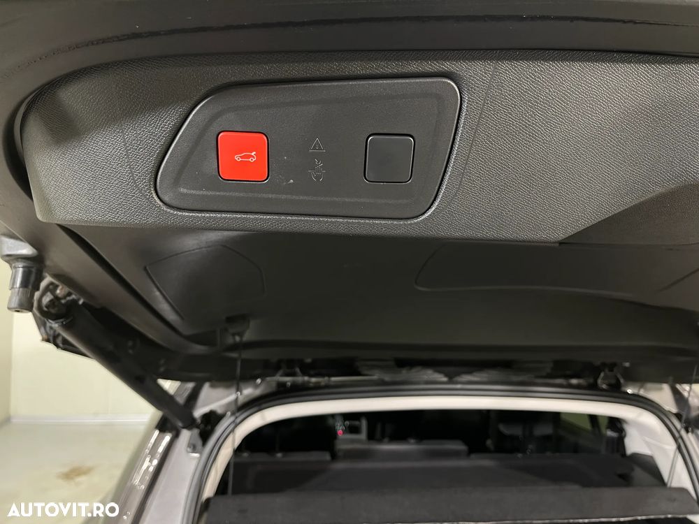 Citroën C5 Aircross 1.2 PureTech 130 S&S EAT8 Shine - 27