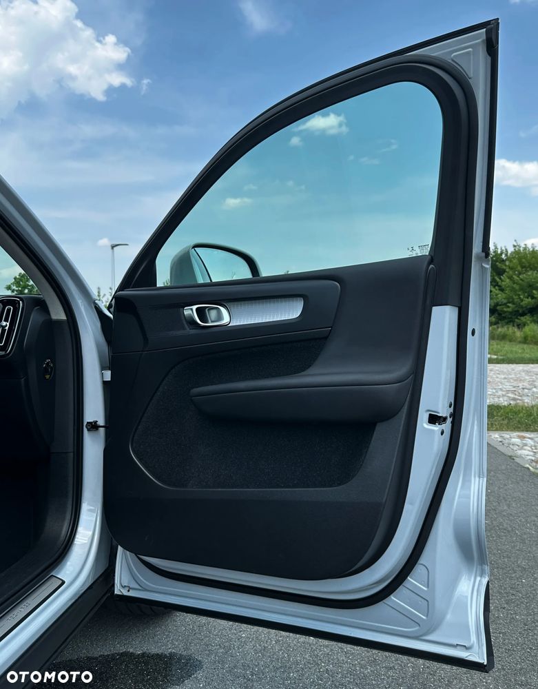 Volvo XC 40 T5 Twin Engine DKG Inscription - 37
