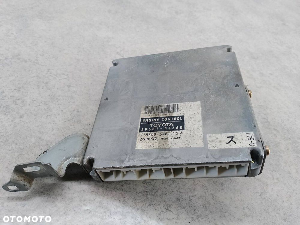KOMPUTER, STEROWNIK TOYOTA AVENSIS VERSO 89661-44360 175800-5461  DENSO 2.0 - 1