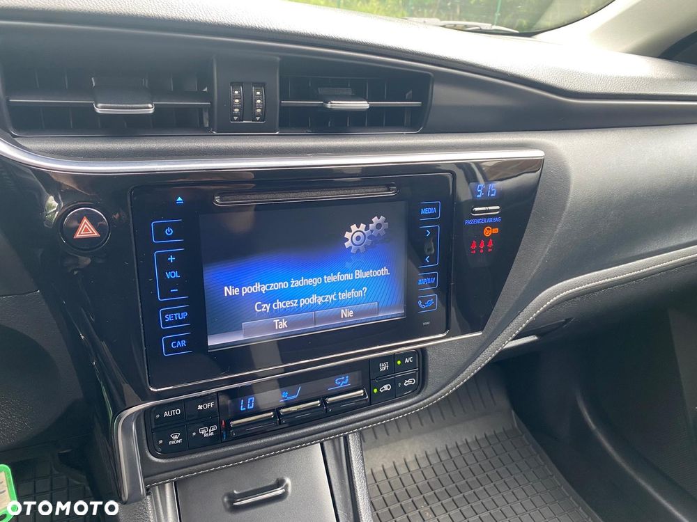 Toyota Auris - 34