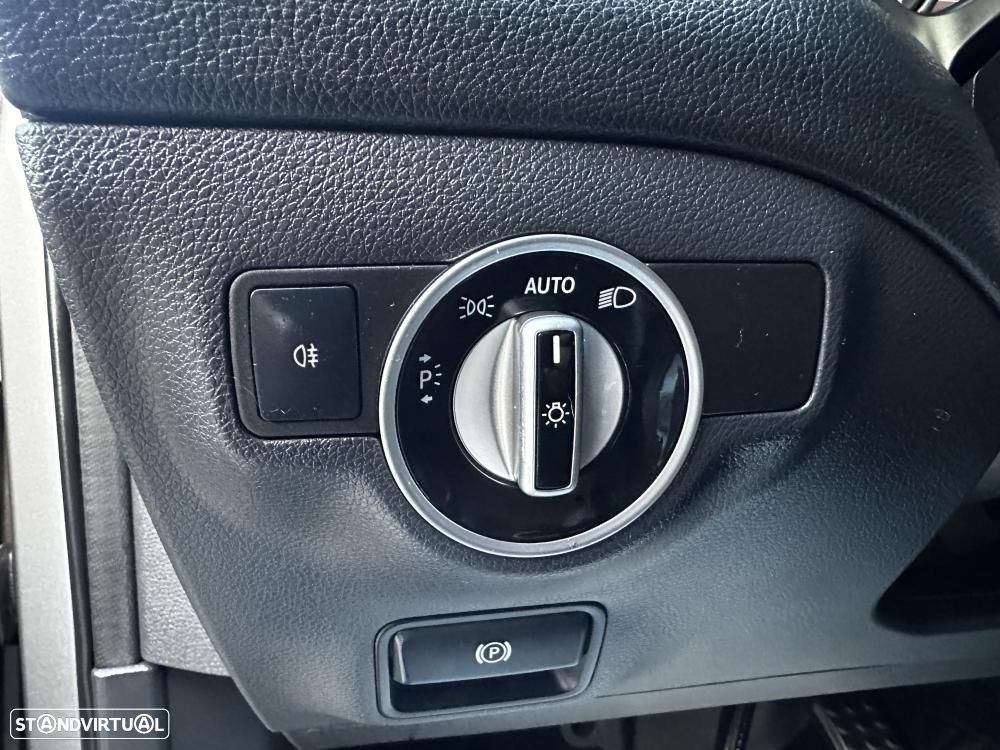 Mercedes-Benz GLA 220 CDI AMG Line - 24