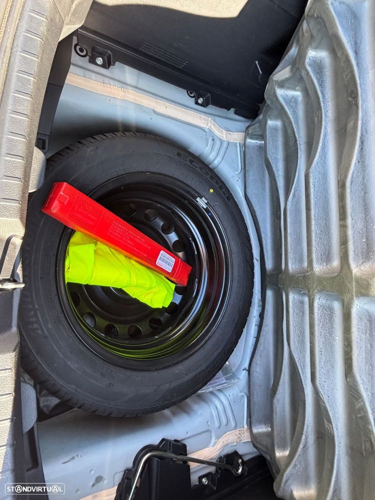 Toyota Yaris 1.4 D-4D ACtive+AC - 11