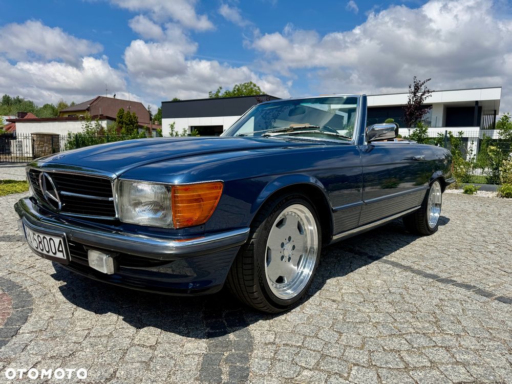 Mercedes-Benz SL - 1