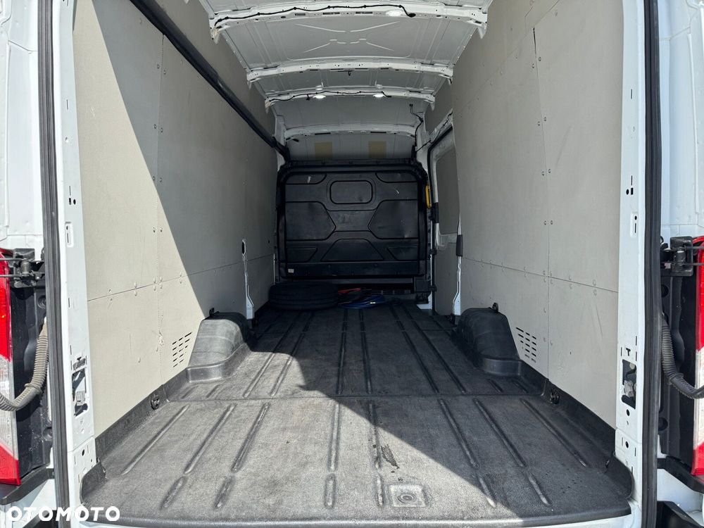 Ford e-transit 350 L4H3 - 19
