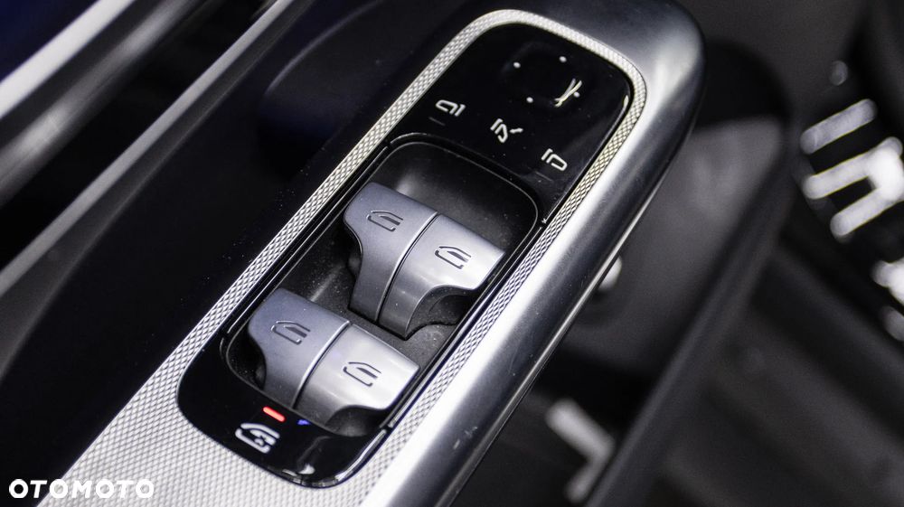 Mercedes-Benz GLC 220 d mHEV 4-Matic AMG Line - 37