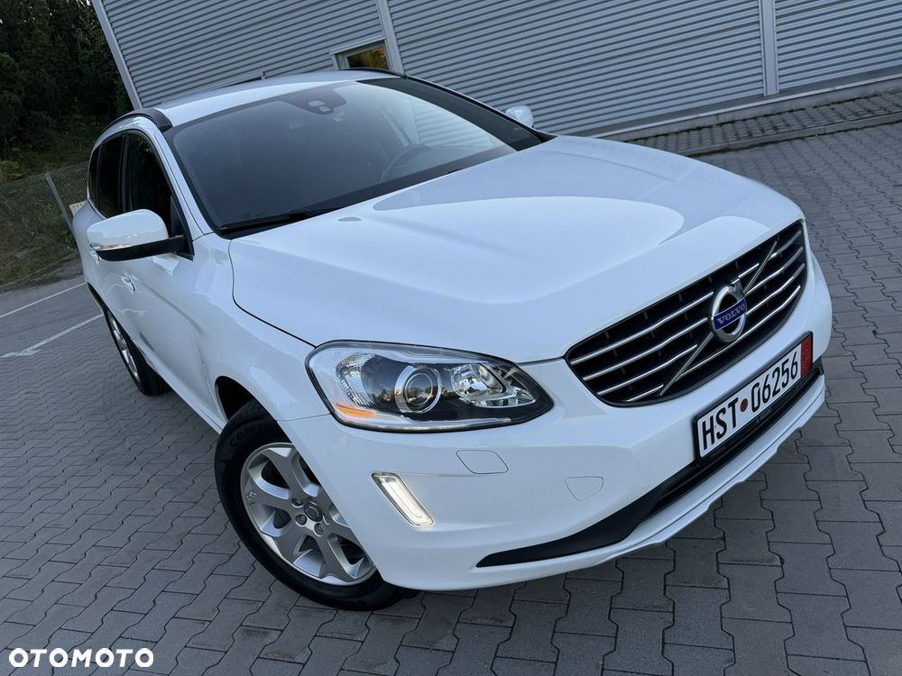 Volvo XC 60 D4 Momentum - 27
