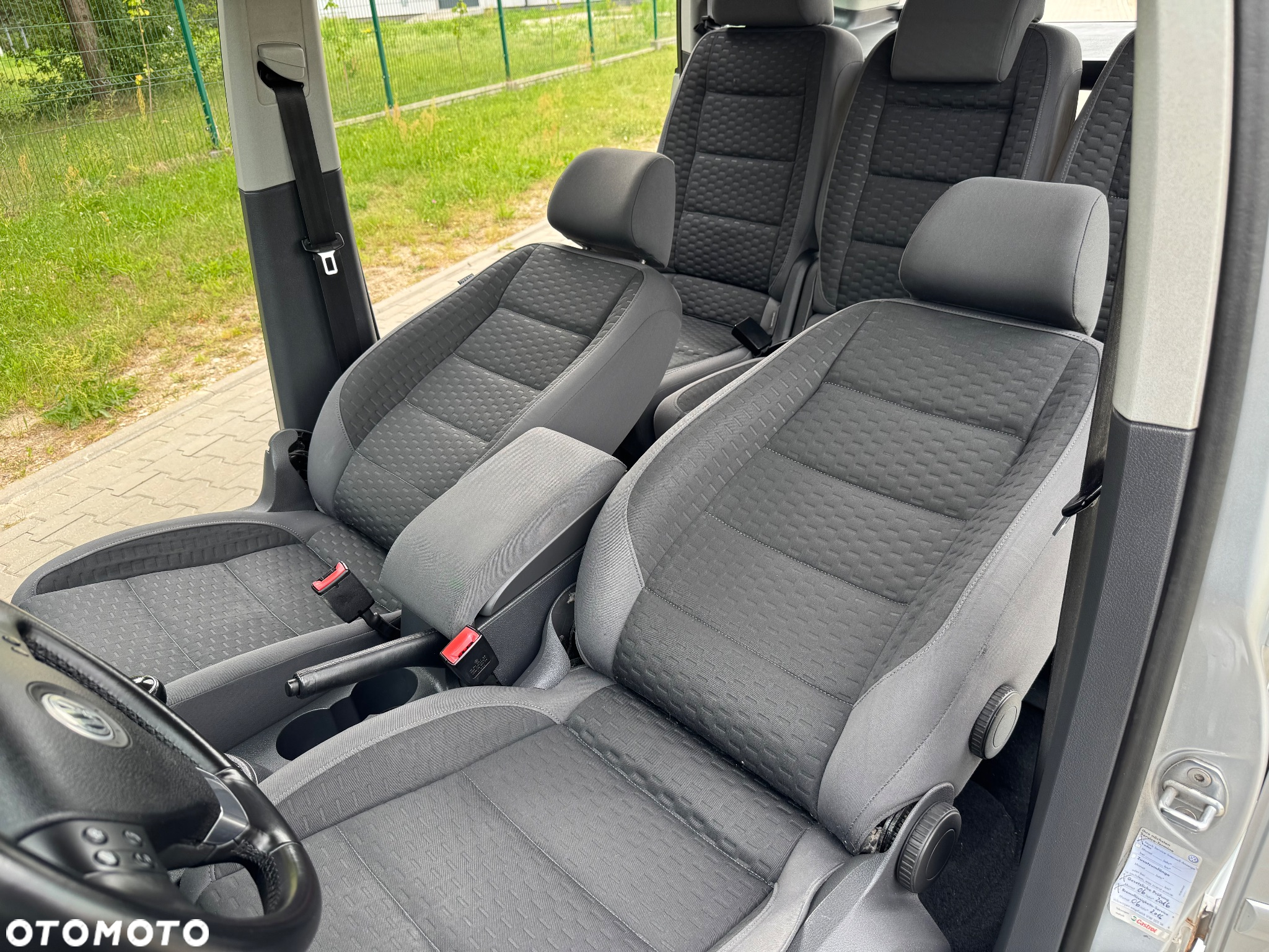 Volkswagen Touran 1.9 TDI DPF Blue Motion Highline - 21