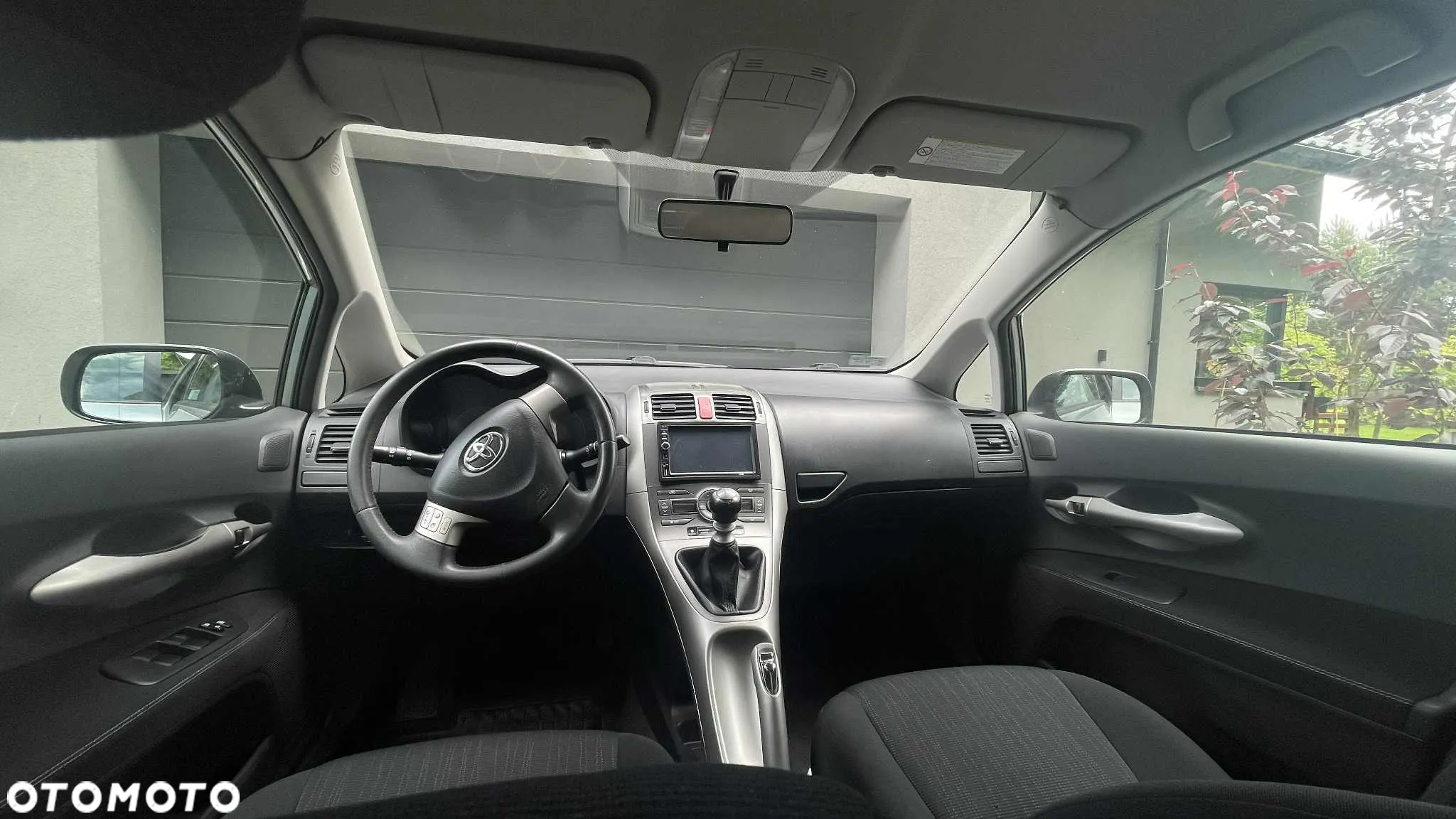 Toyota Auris - 22