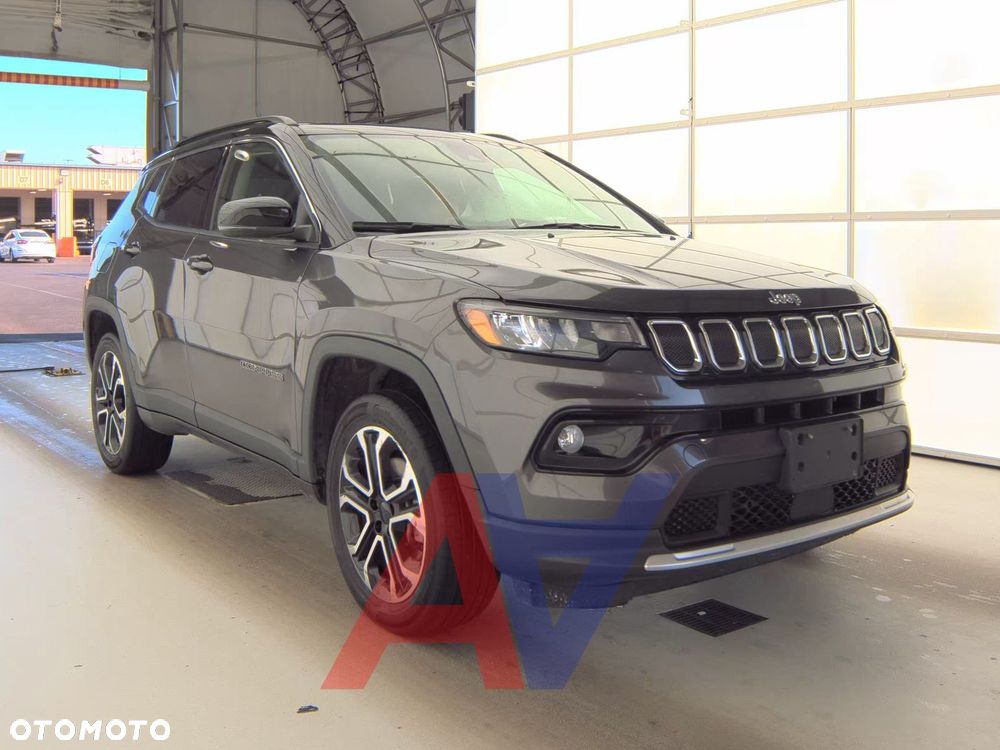 Jeep Compass - 1