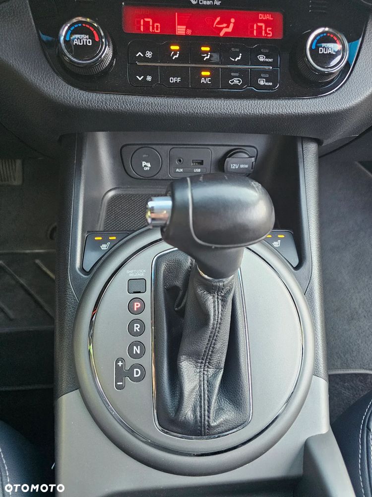 Kia Sportage 2.0 GDI 2WD Spirit - 17