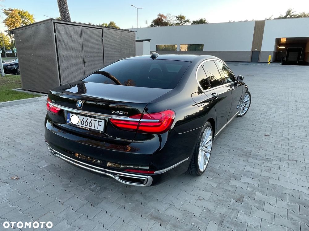 BMW Seria 7 740d xDrive - 6