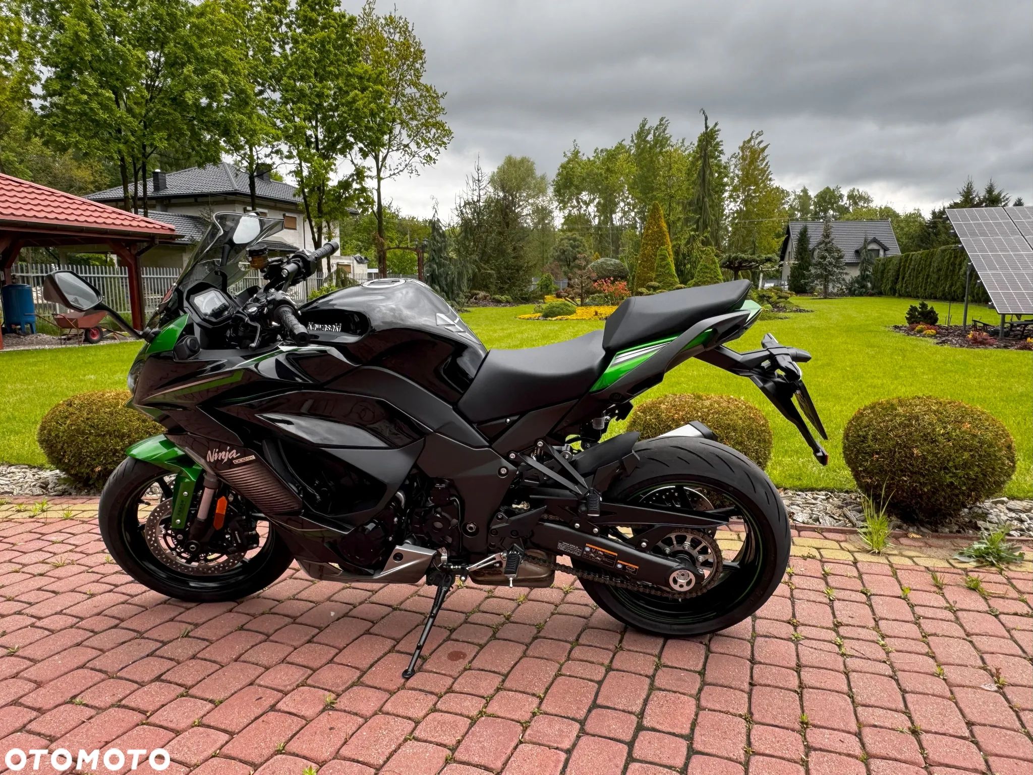 Kawasaki Ninja 1000 SX - 1