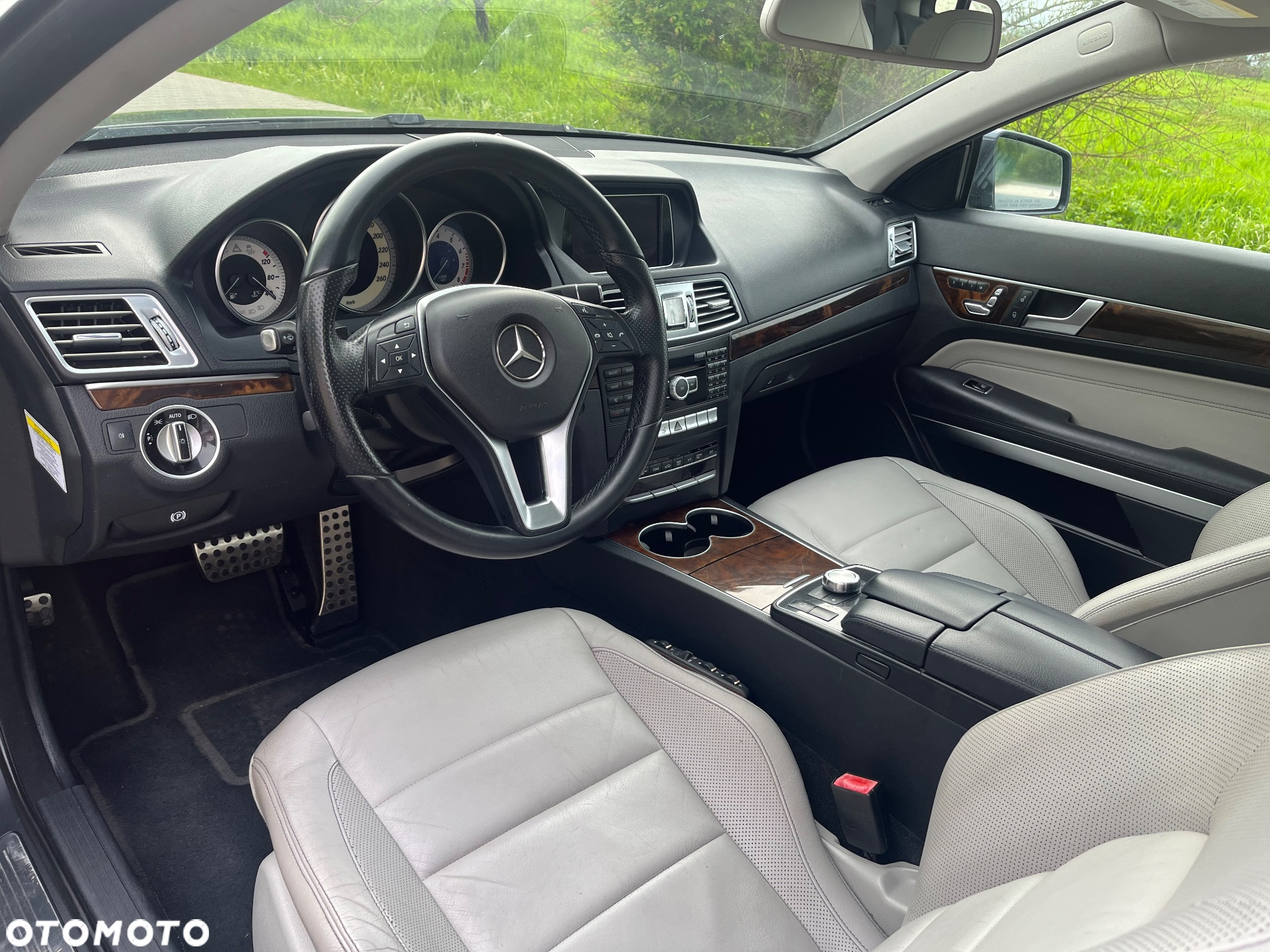 Mercedes-Benz Klasa E 350 Coupe 7G-TRONIC - 7