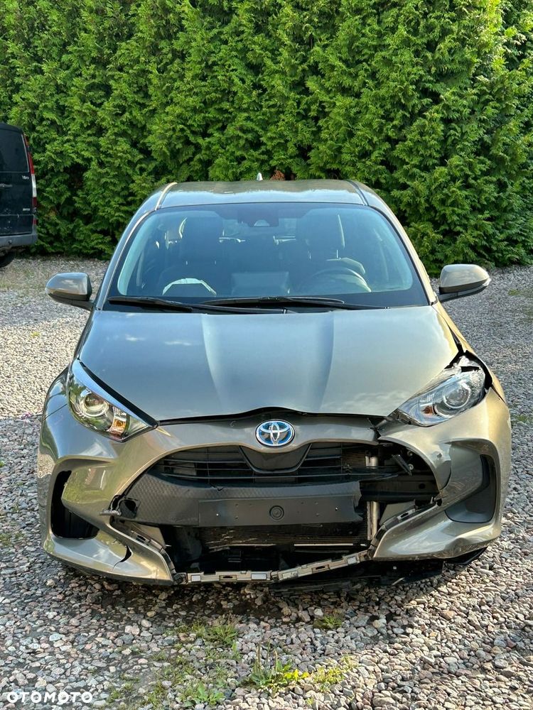 Toyota Yaris - 33