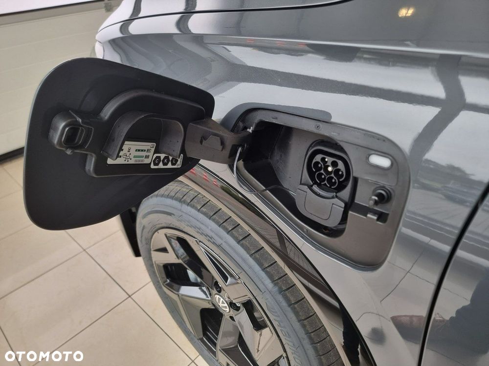 Volkswagen Tiguan - 9