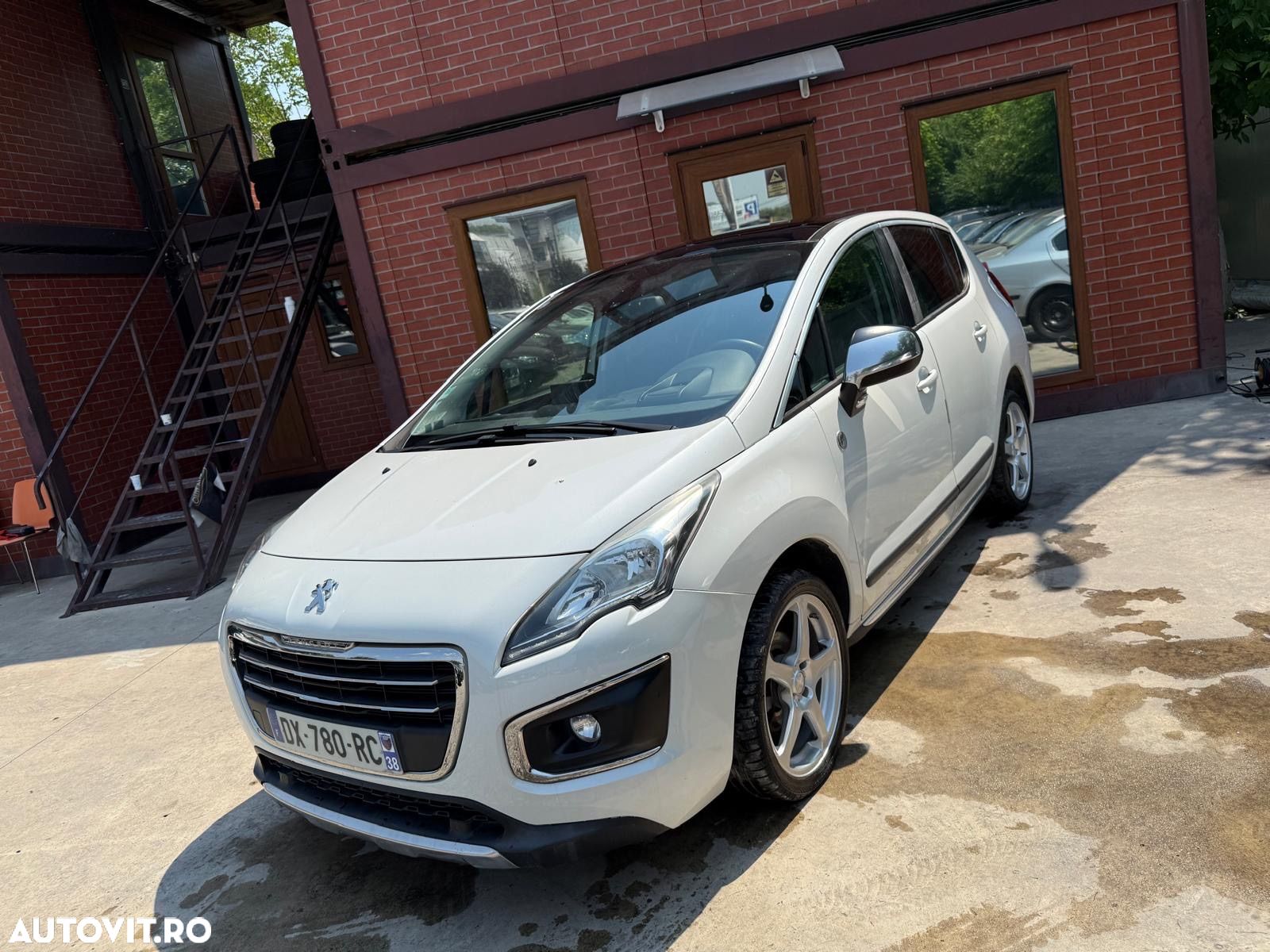 Peugeot 3008 PureTech 130 Stop & Start GPF Crossway - 1