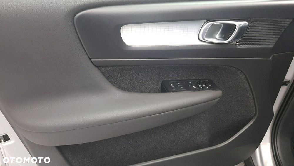 Volvo XC 40 - 19