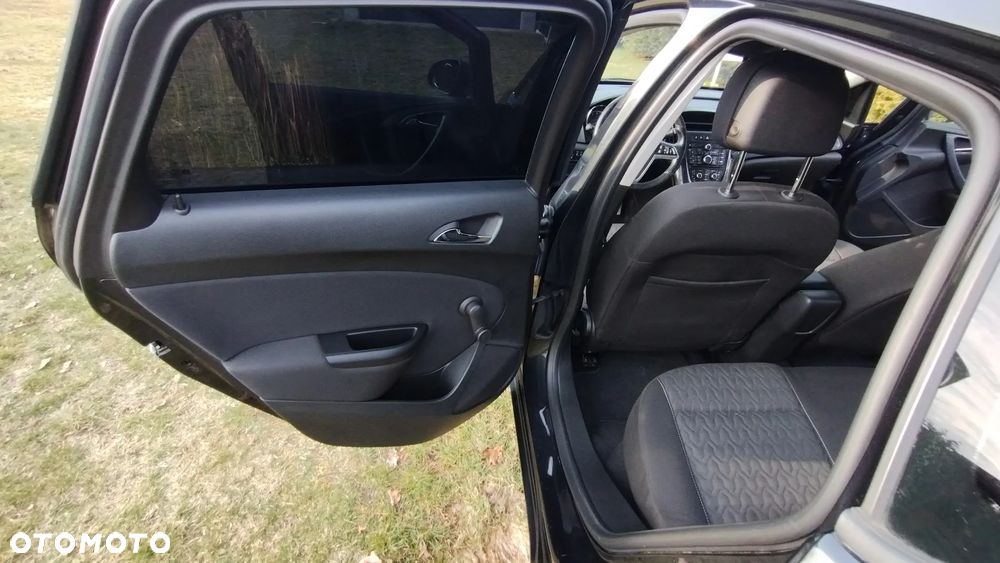 Opel Astra - 17
