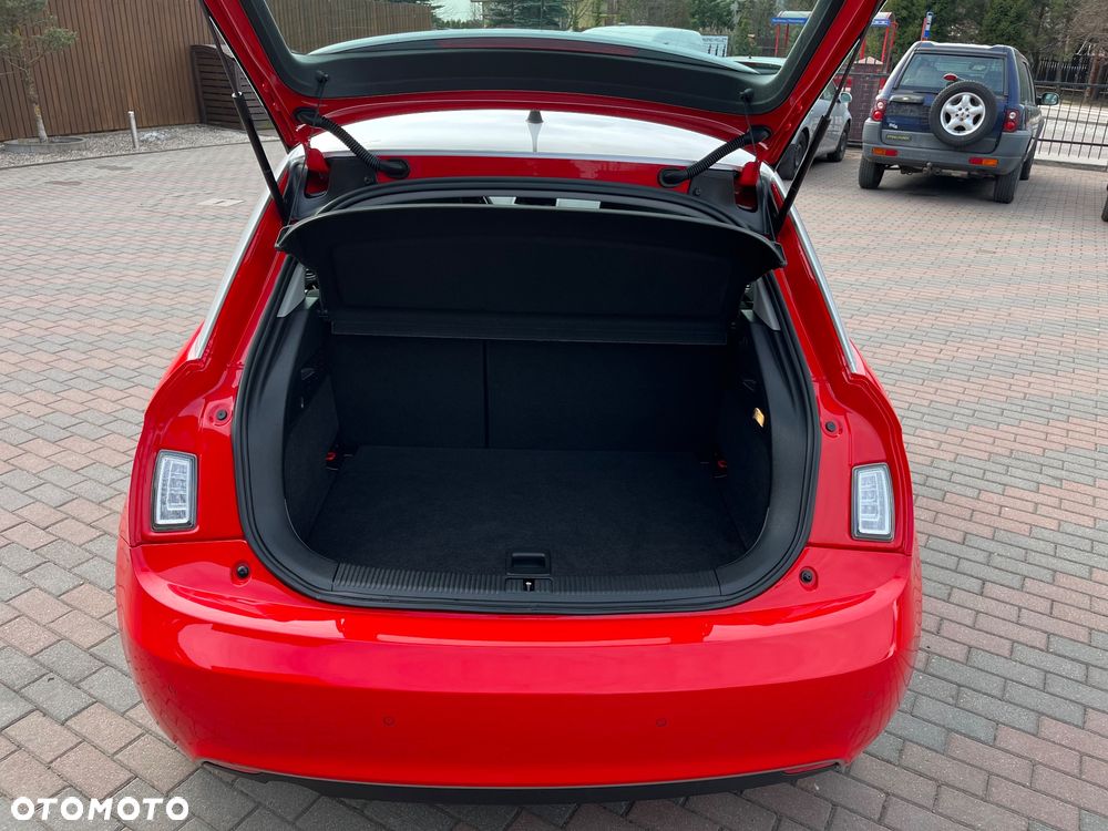 Audi A1 Sportback 1.6 TDI S line edition - 23