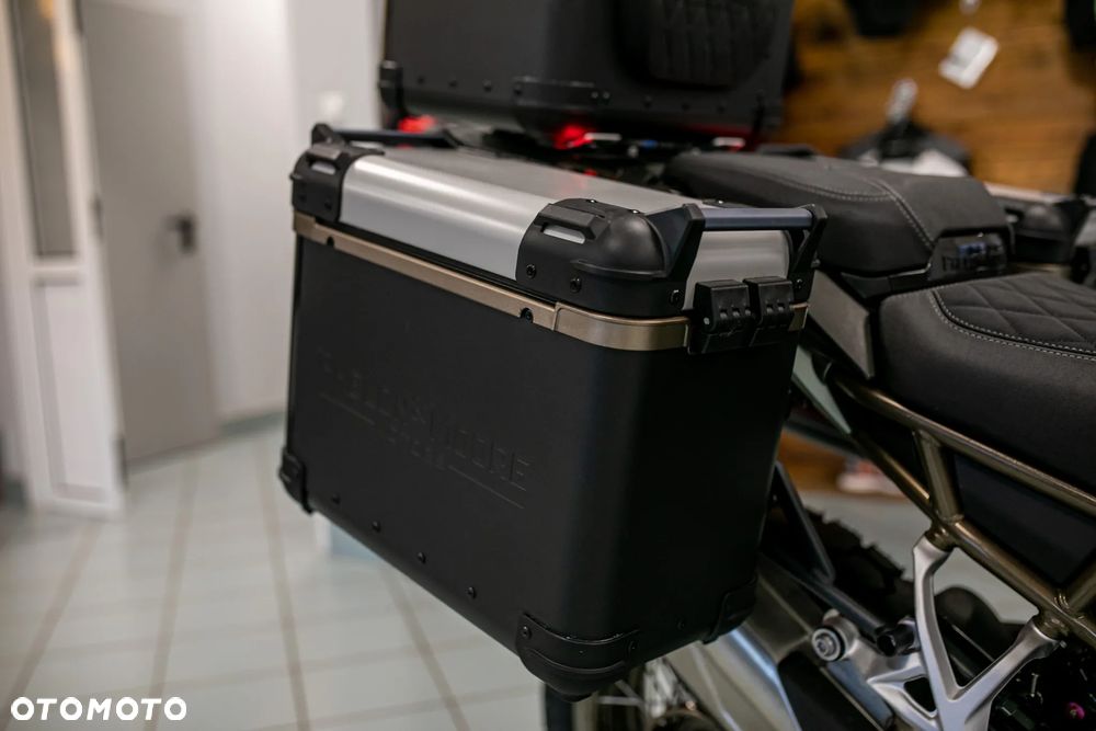 Phelon and moore Capetown 7X - 9