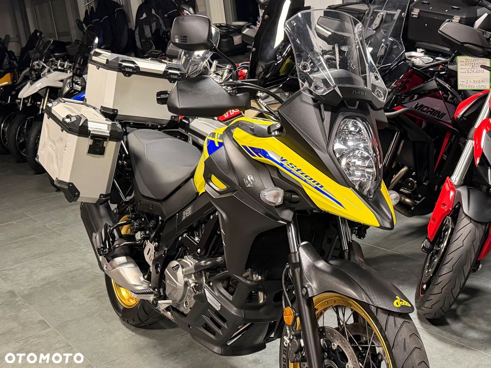Suzuki V-STROM - 24