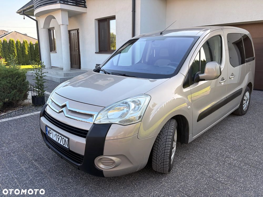 Citroën Berlingo 1.6i Pakiet Plus - 14
