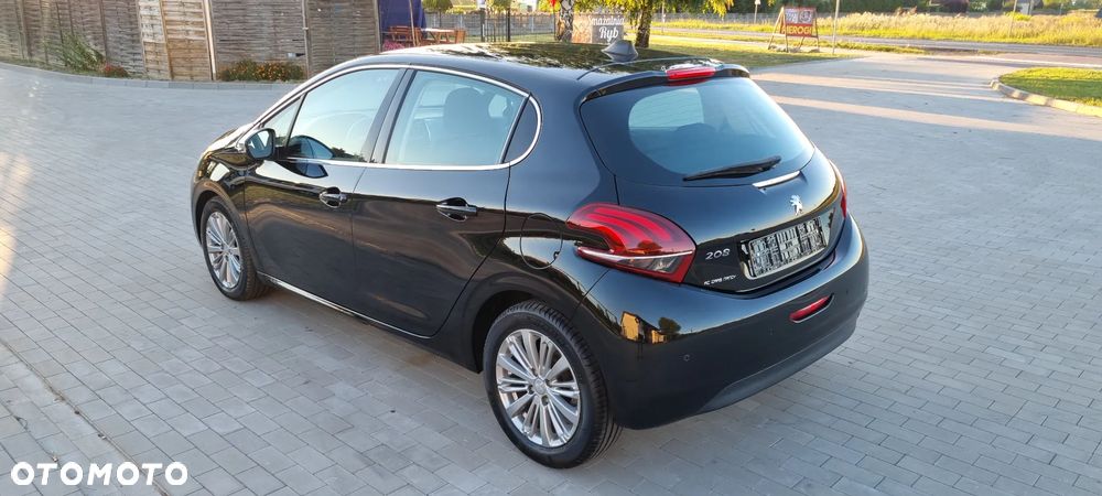 Peugeot 208 Blue-HDi 100 Stop&Start Allure - 6