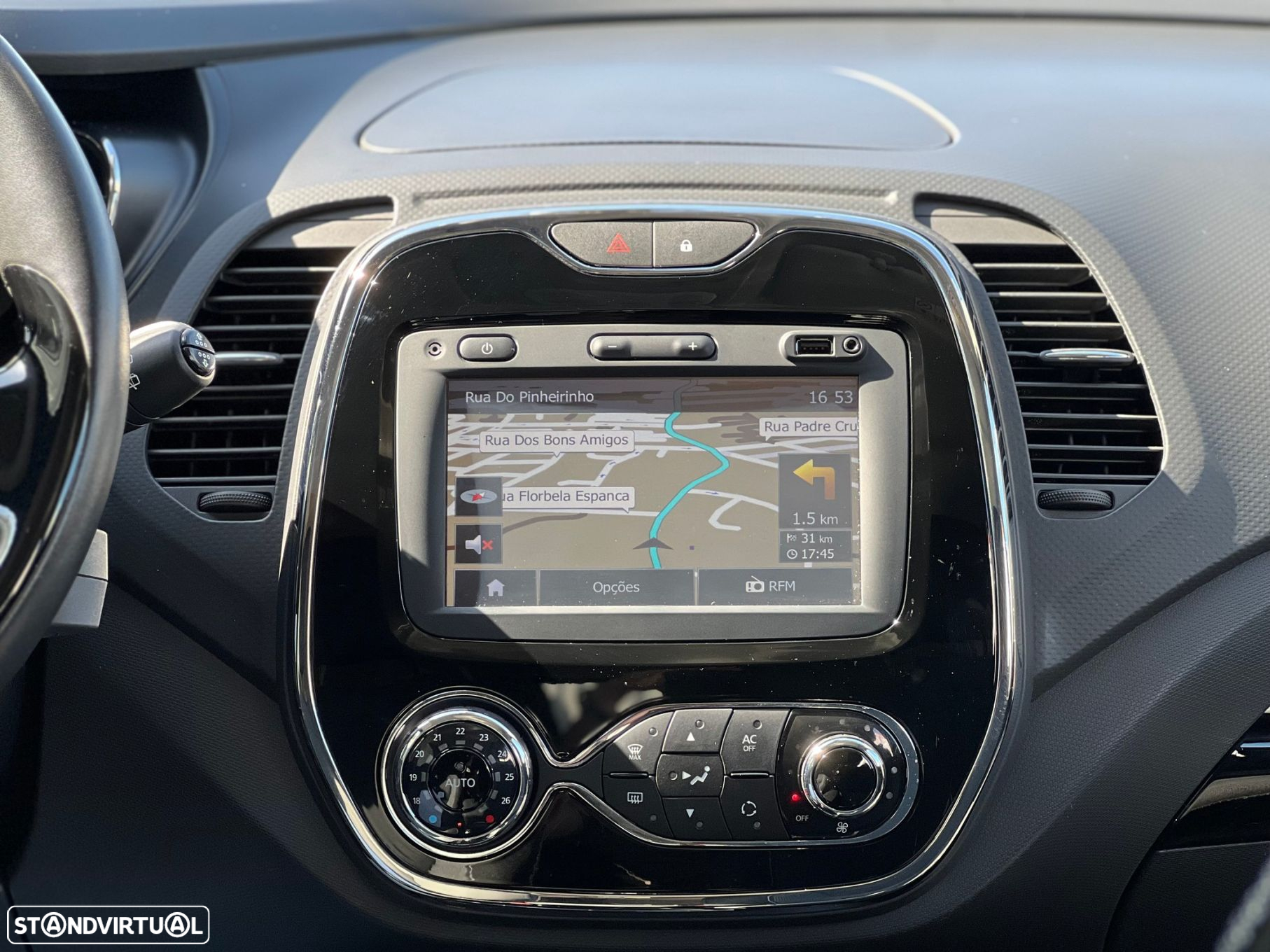 Renault Captur 1.5 dCi Exclusive - 10