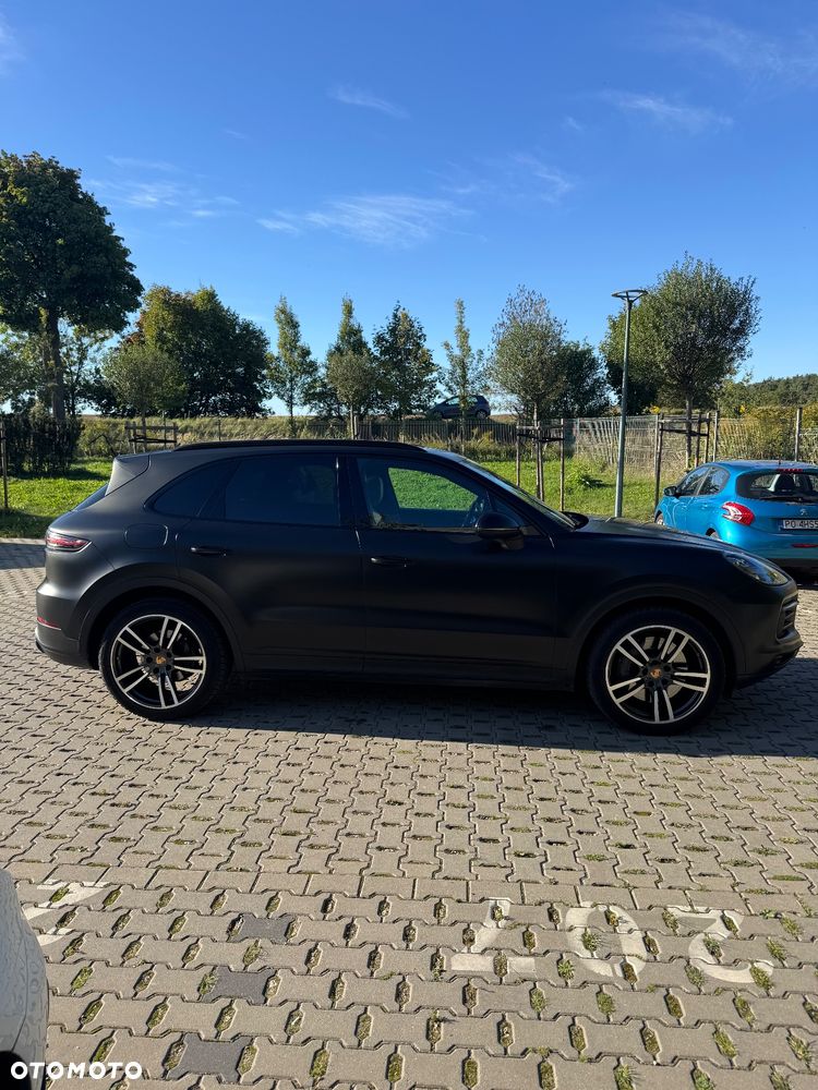 Porsche Cayenne S - 2