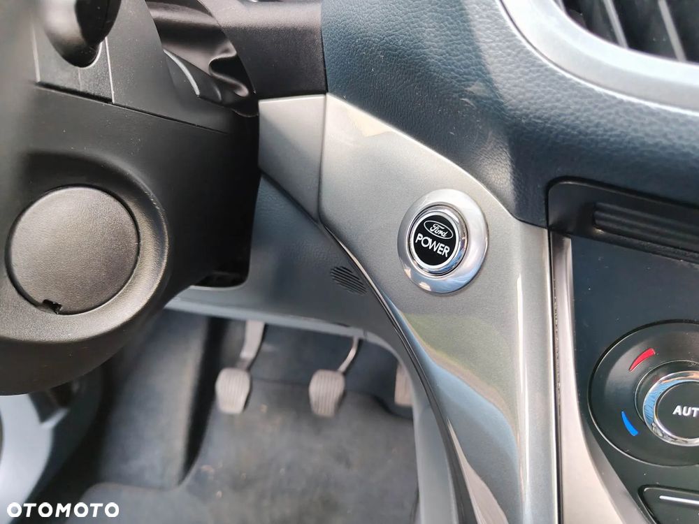 Ford Grand C-MAX Titanium - 34