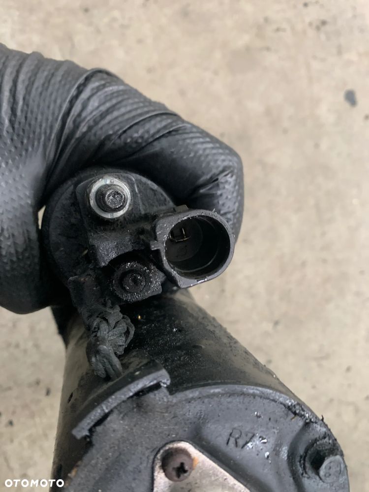 rozrusznik 059911023Q A6 C6 3.0 TDI BMK - 3