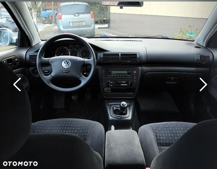 Volkswagen Passat 1.6 GL - 13
