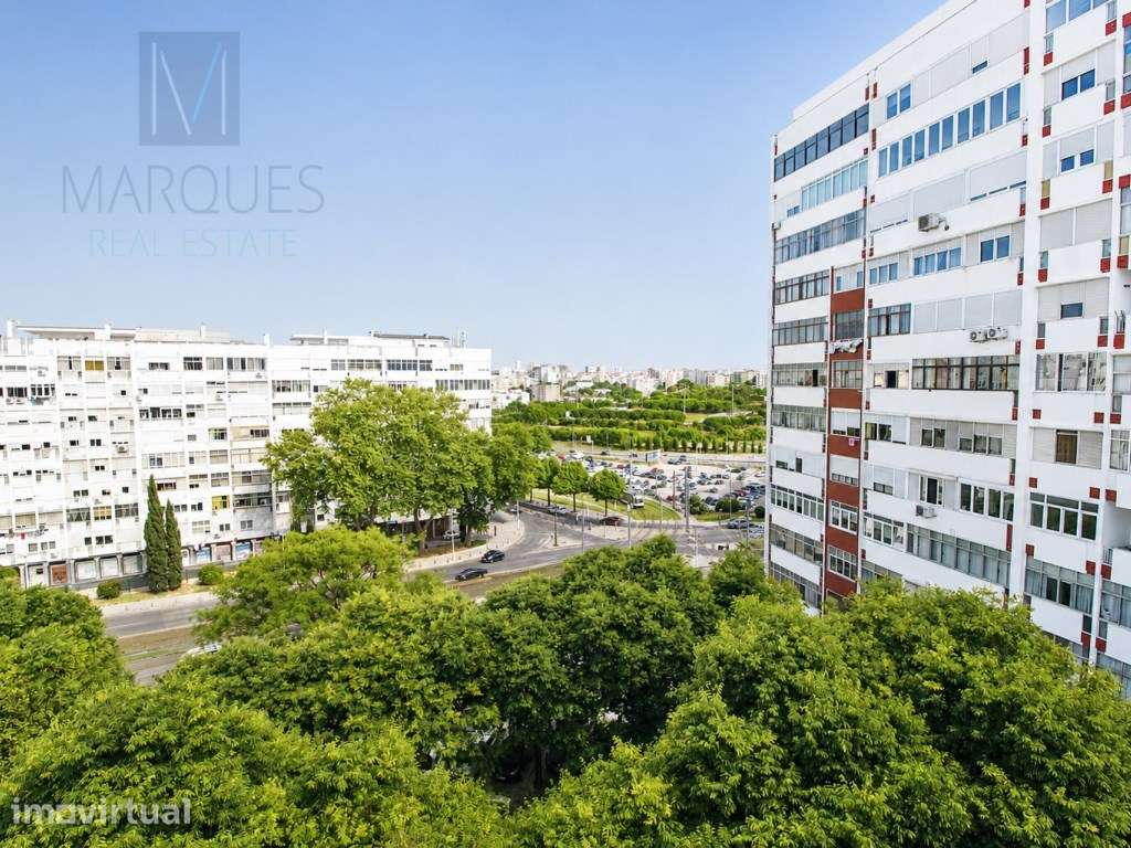 Apartamento T3 na Cova da Piedade - Grande imagem: 2/26